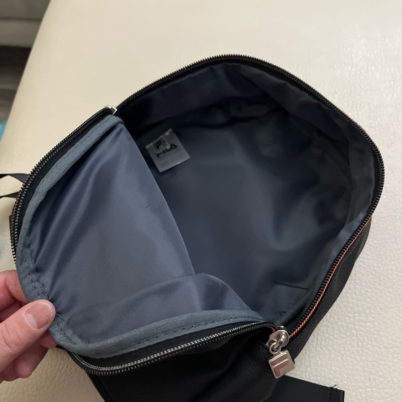 NWT - FILA Valencia Backpack - Picture 5 of 6